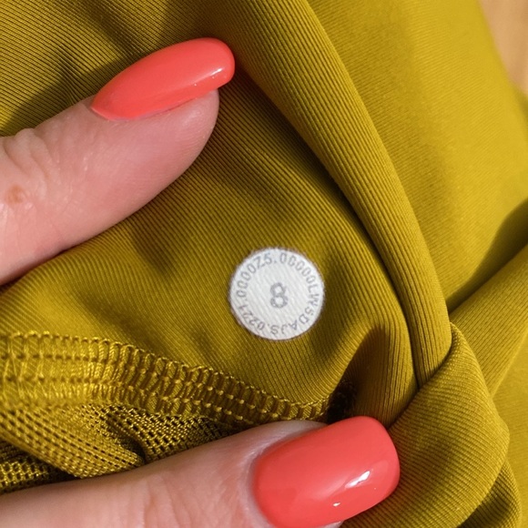 Lululemon Power Thru High-Rise Leggings - Picture 9 of 9